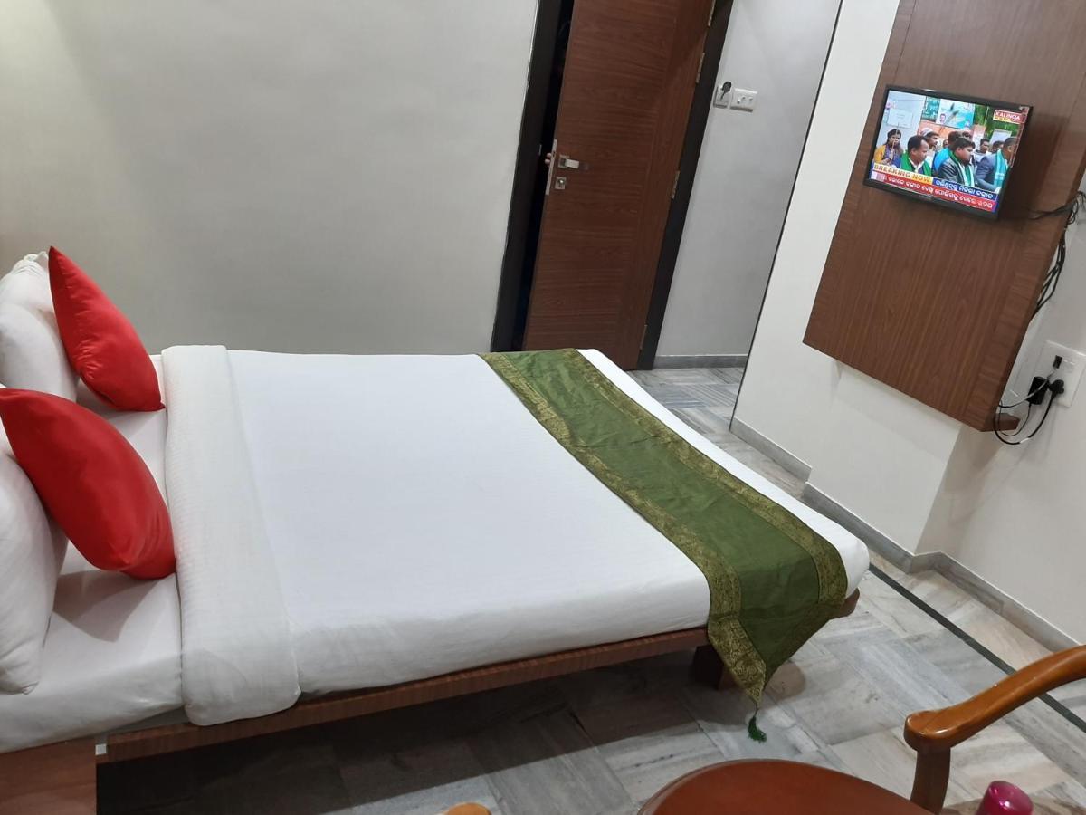 City Palace Hotel होटल सिटी पैलेस Nášik Exteriér fotografie